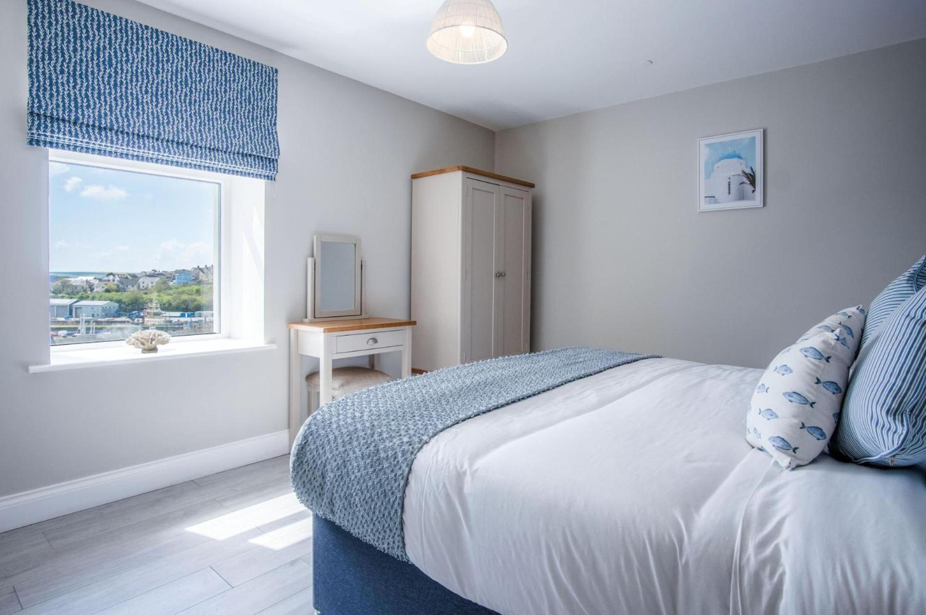 Haven View - 2 Bedroom Apartment - Milford Haven Dış mekan fotoğraf