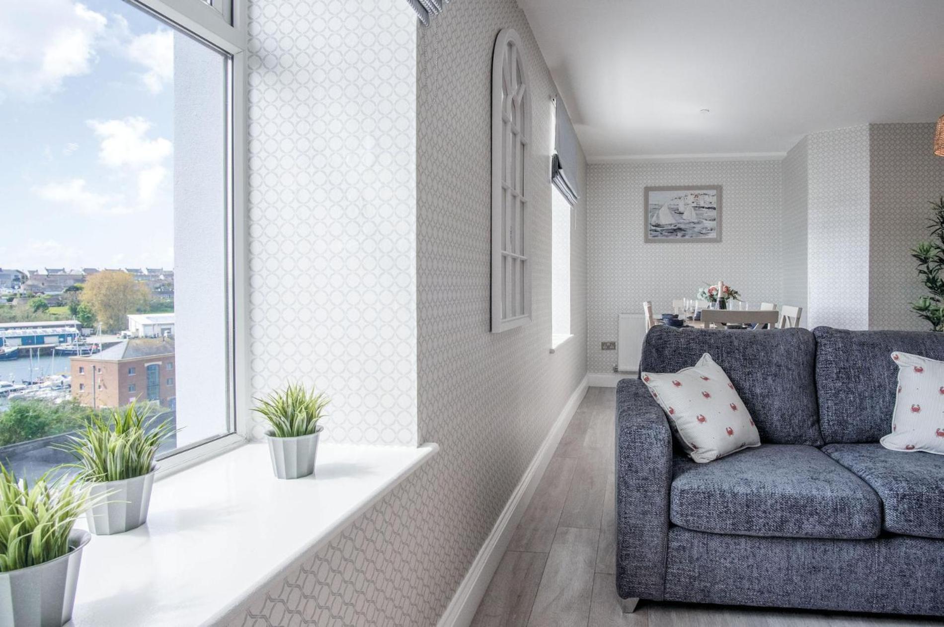 Haven View - 2 Bedroom Apartment - Milford Haven Dış mekan fotoğraf