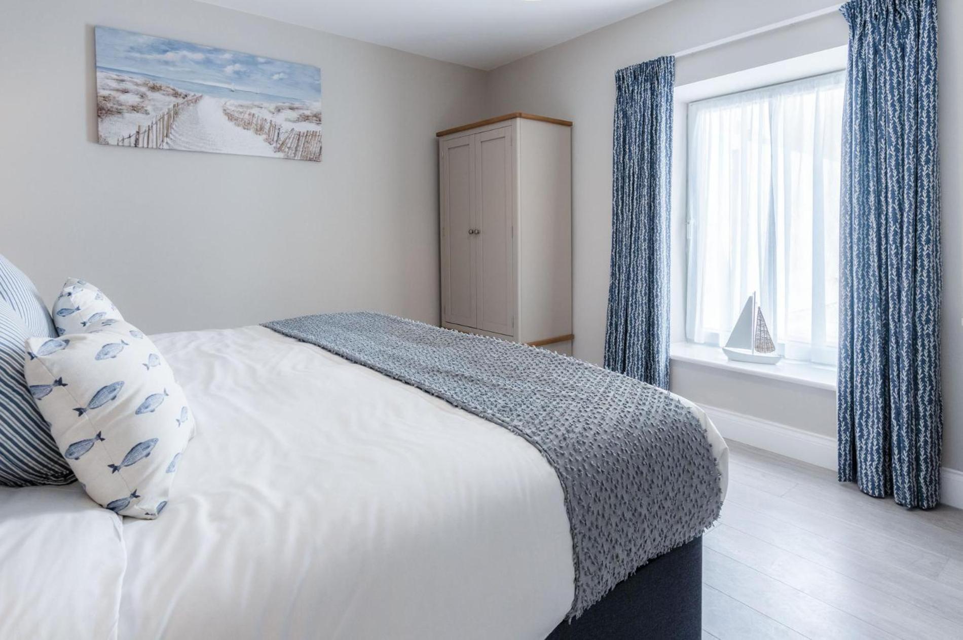 Haven View - 2 Bedroom Apartment - Milford Haven Dış mekan fotoğraf