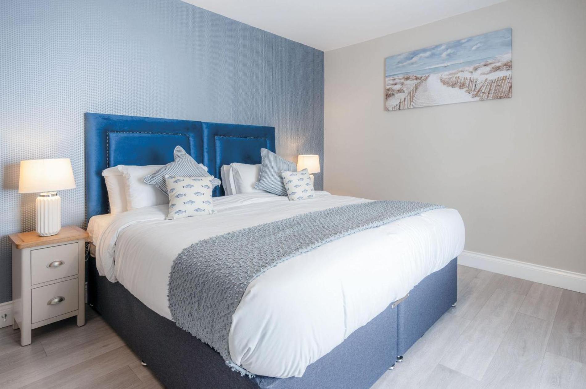 Haven View - 2 Bedroom Apartment - Milford Haven Dış mekan fotoğraf