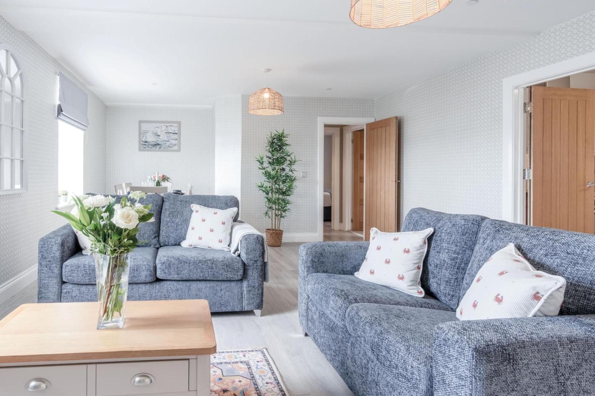 Haven View - 2 Bedroom Apartment - Milford Haven Dış mekan fotoğraf
